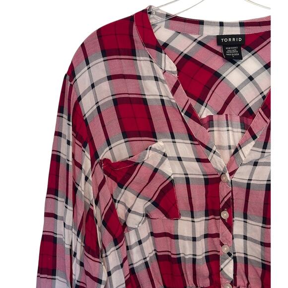 Torrid Emma Tunic Womens 3X Red Pink Plaid Babydoll Challis Button-Front Top - Picture 3 of 10